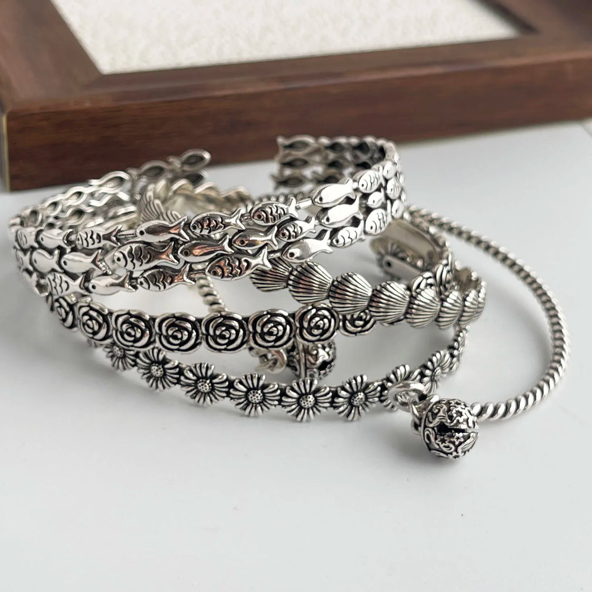 100% Solid 925 Sterling Silver Retro Bracelet for Women Men Vintage Handmade Flower Patern Bracelet Birthday Gift