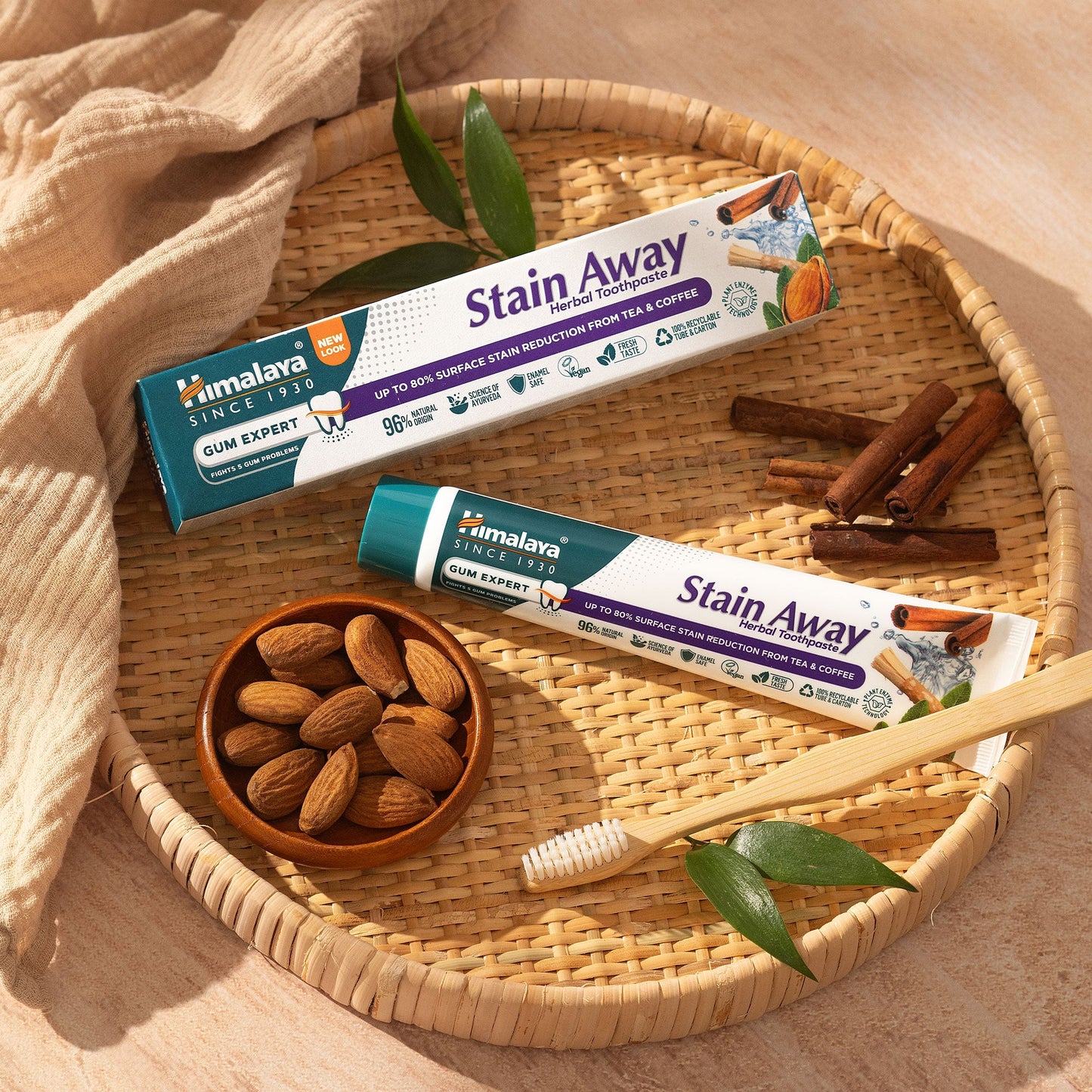 Himalaya Gum Expert – Stain Away Zahnpasta - 75 ml